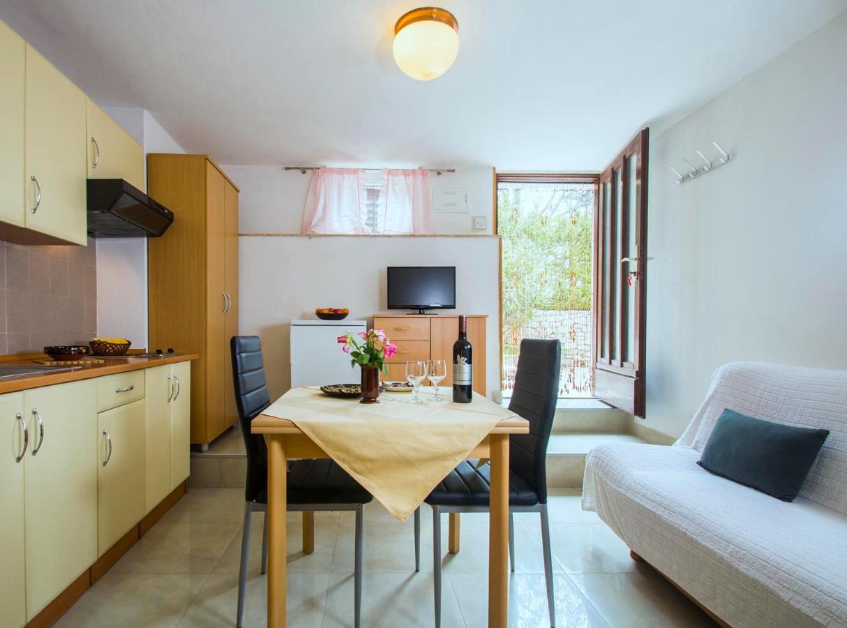 Apartments Lina 2023 Rabac Exterior foto